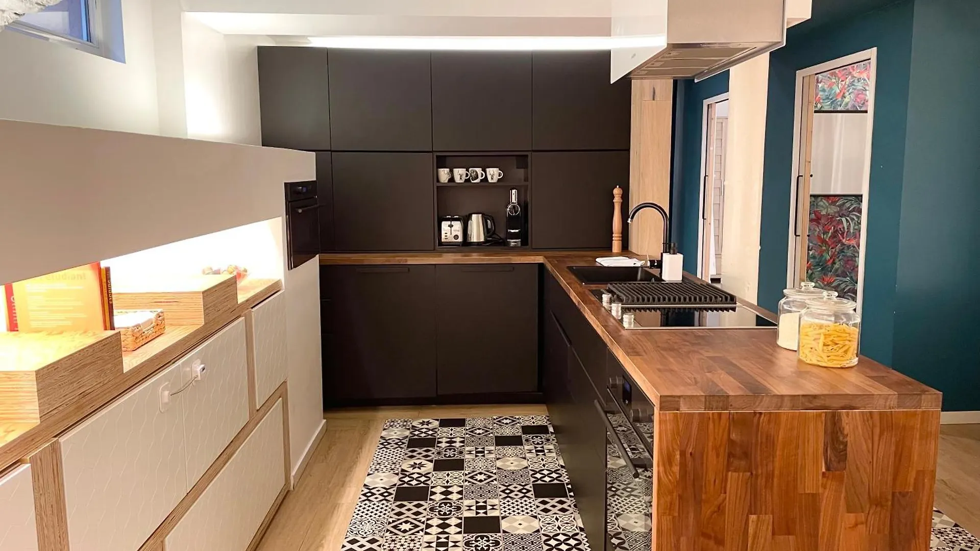 Apartment Appartement Spacieux Et Calme, 3 Chambres, Ideal Familles Et Professionnels, Vieux Lille